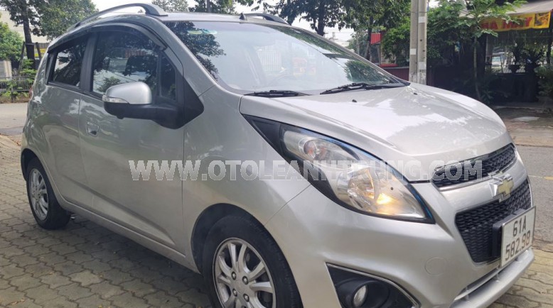 Chevrolet Spark LTZ 1.0 AT Zest