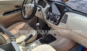Xe Toyota Innova J 2007