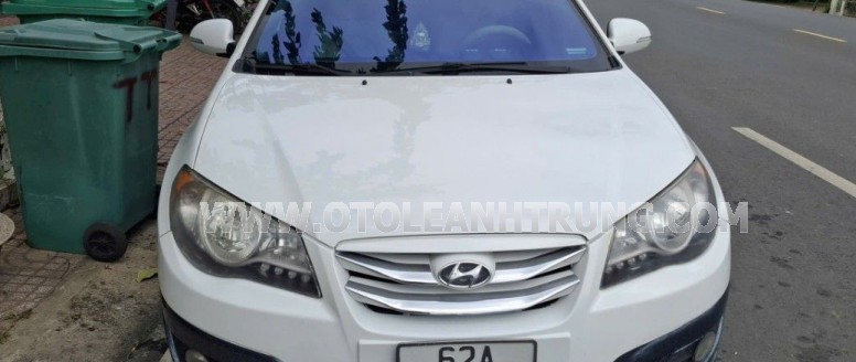 Hyundai Avante 1.6 MT 2016