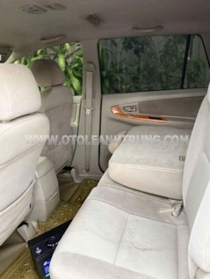 Xe Toyota Innova G 2011