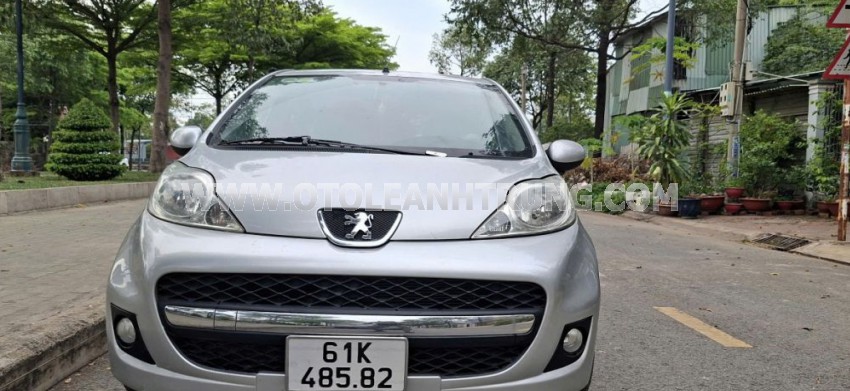 Peugeot 107 1.0 AT 2010